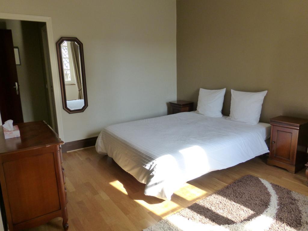 Maison Bellevue Bed & Breakfast การ์กาซอน ห้อง รูปภาพ